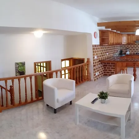 Holiday home Chalet Ruta Windsurf And Snowboard *