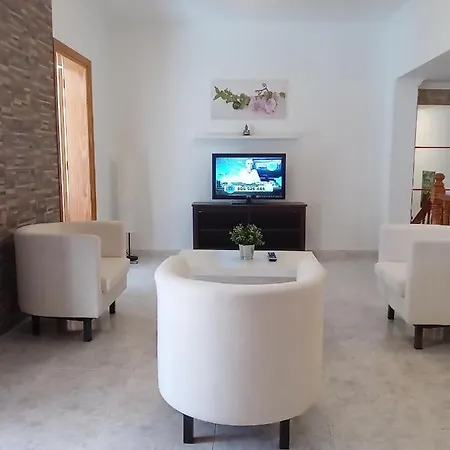 Chalet Ruta Windsurf And Snowboard Holiday home *
